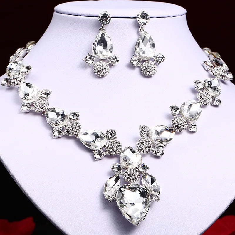 Fashion Women's Crystal Necklace & Earrings Set – Crystal Glass Bridal Wedding Accessories Gift - Elegant Gift for Her
