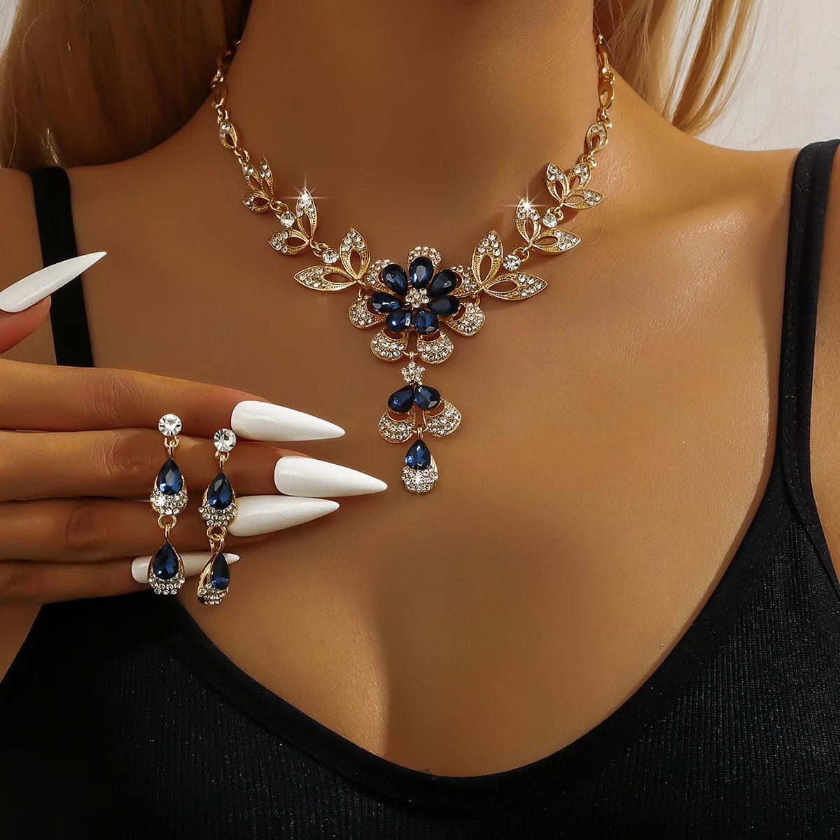 Luxury 3-Piece Camellia Necklace and Earrings Set – Floral Waterdrop Design for Bridesmaids, Banquets & Special Occasions - Perfect Gift for Her