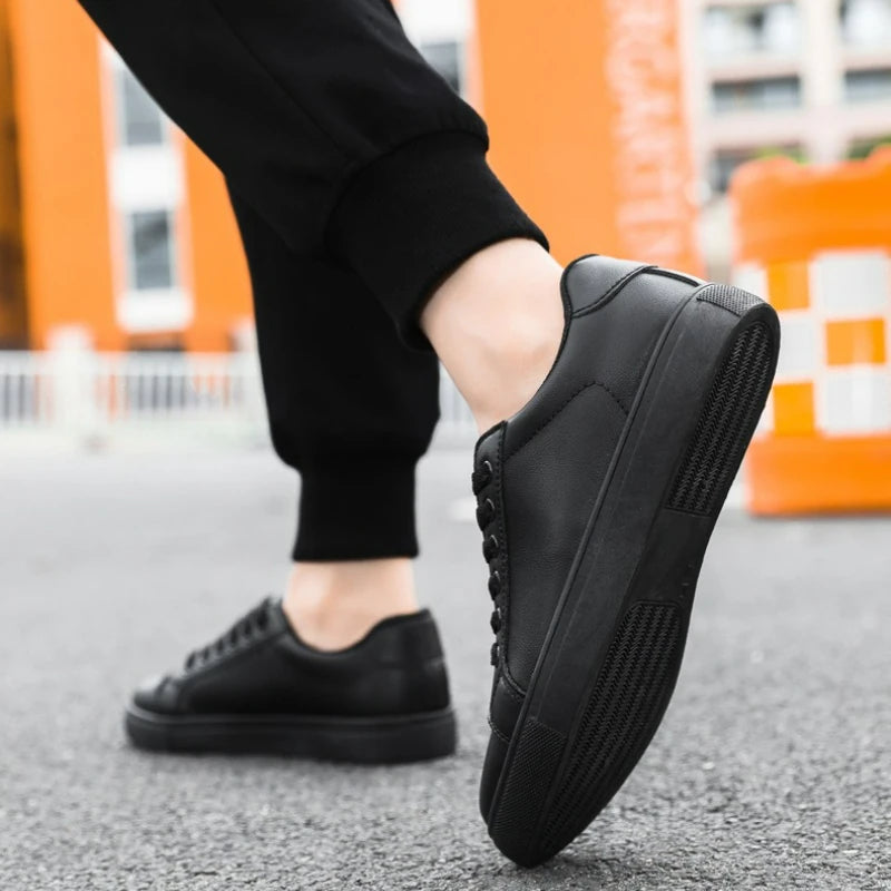Hot Men’s Fashion Sneakers – Stylish Leather Flat Shoes for Everyday Comfort, White & Black Non-Slip Vulcanized Design - Gift for Him