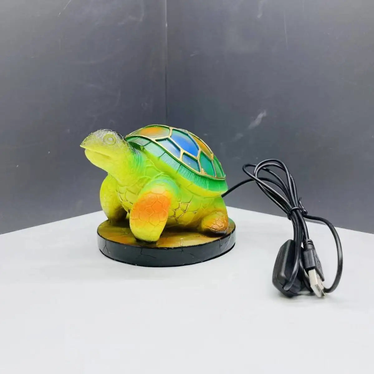 Creative Resin Animal Night Lamp – USB LED Light for Desk or Bedroom Decor, Mermaid, Wolf, Owl, Cat, Dragon Series - Perfect for Housewarming Gift