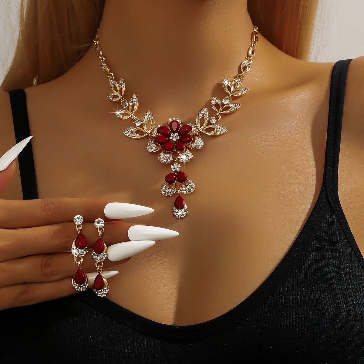 Luxury 3-Piece Camellia Necklace and Earrings Set – Floral Waterdrop Design for Bridesmaids, Banquets & Special Occasions - Perfect Gift for Her