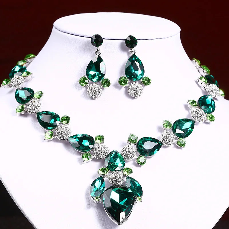 Fashion Women's Crystal Necklace & Earrings Set – Crystal Glass Bridal Wedding Accessories Gift - Elegant Gift for Her