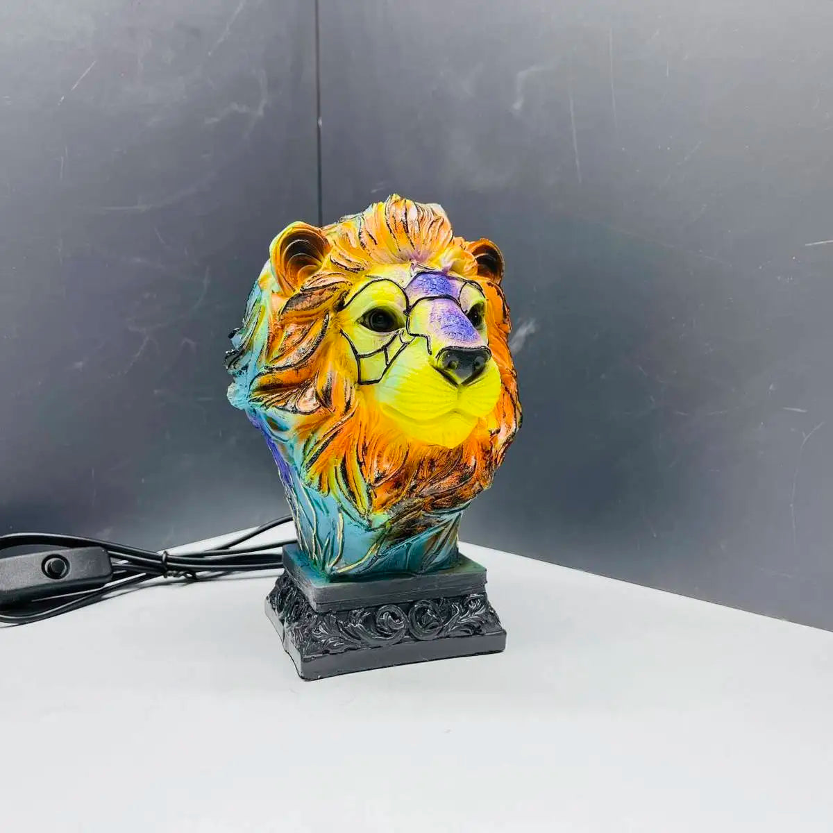 Creative Resin Animal Night Lamp – USB LED Light for Desk or Bedroom Decor, Mermaid, Wolf, Owl, Cat, Dragon Series - Perfect for Housewarming Gift