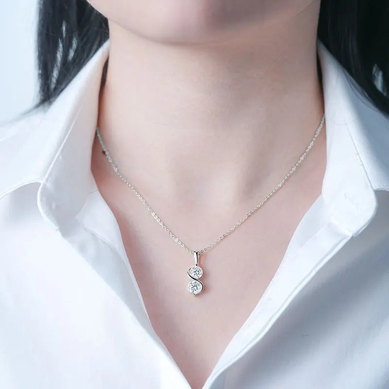 RAPRGOLD 925 Silver Chain With Moissanite Pendant for Women – Round Cut & Twisted Pendant Necklace for Wedding, Party - Jewelry Gift for Her