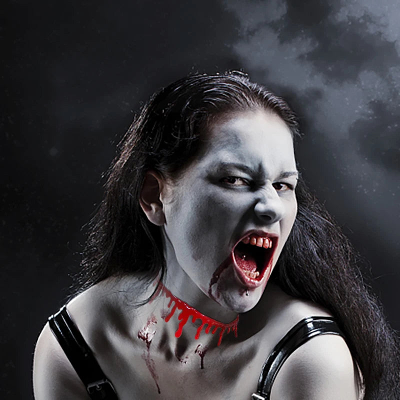 Spooky Halloween Blood Drip Necklace – Fake Vampire Blood Choker for Horror Costume & Party Accessories