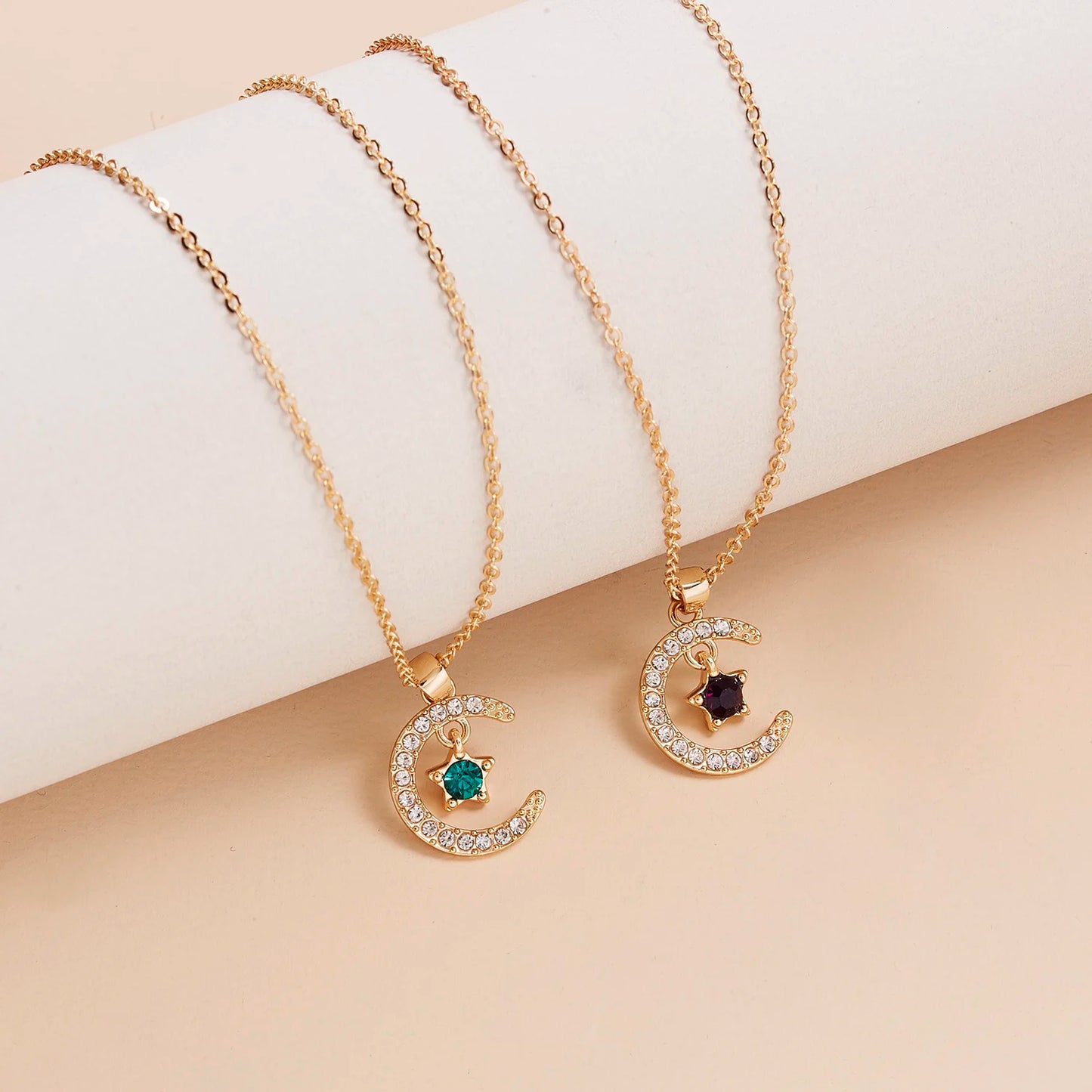 2026 New Fashion Birthstone Moon & Star Crystal Pendant Necklace for Women – Elegant Clavicle Chain Choker, Perfect for Birthday Gifts and Creative Jewelry Accessories.