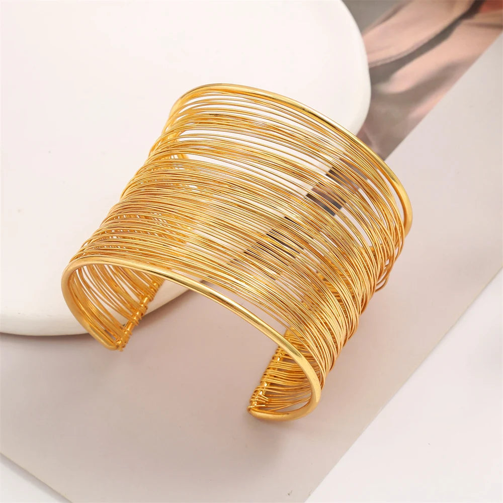 Vintage Exaggerated Wrist Wrap Bangle Hand Jewelry for Women - Vintage Hyperbolic Layered Gold Plated Wide Wire Bracelet Cuff Bangle - Excellent Gift for Women