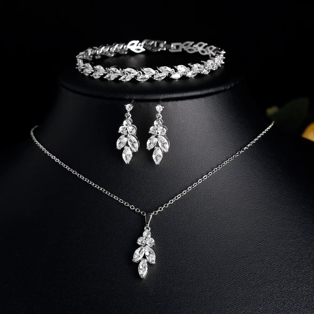 Women's Wedding Accessories Uilz Leaf Earrings & Necklace with Zircon Embellishments - Perfect Gift for Women