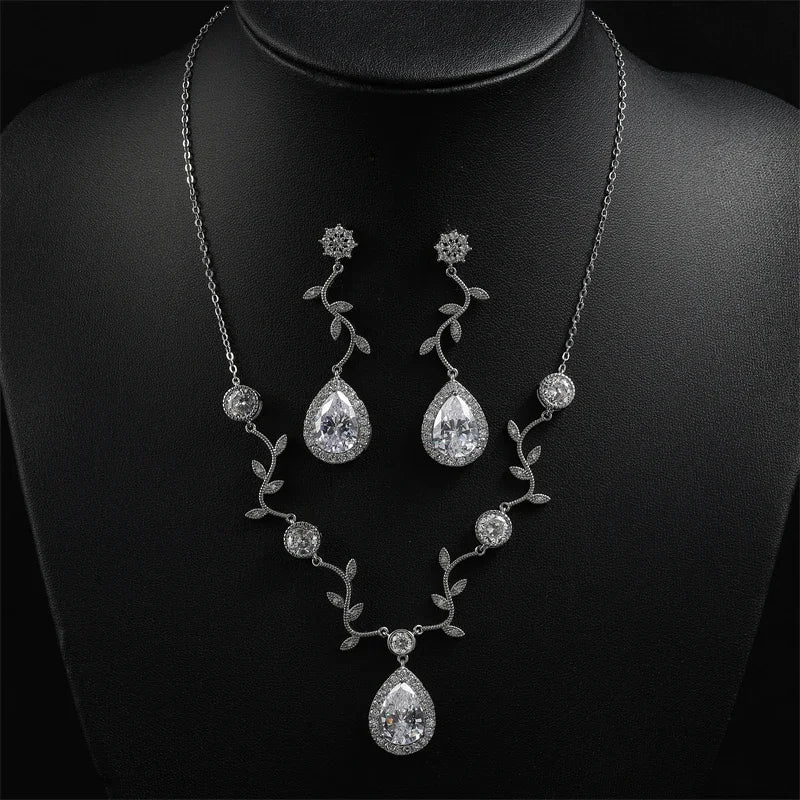 Women's Wedding Accessories Uilz Leaf Earrings & Necklace with Zircon Embellishments - Perfect Gift for Women