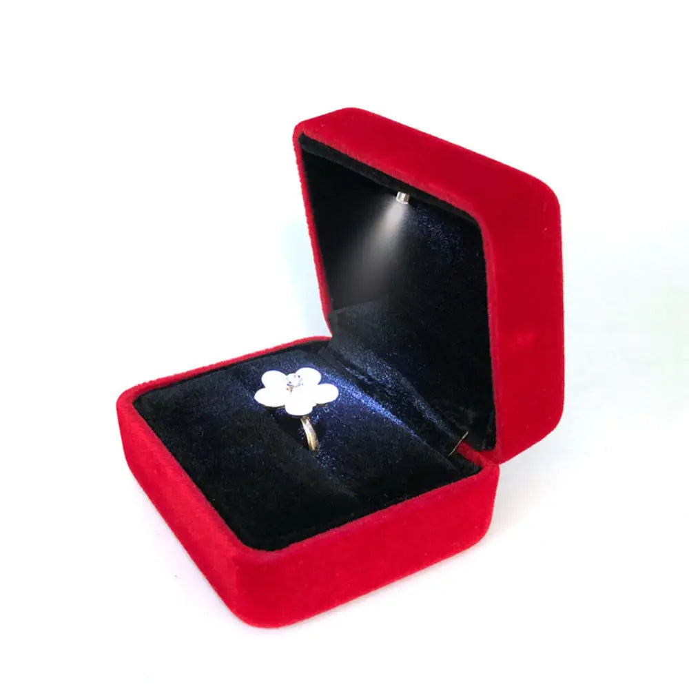 LED Light Velvet Jewelry Ring/Necklace Pendant Box – Luxury Gift Display Case for Proposal, Engagement & Wedding