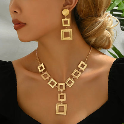 Luxury 14K Gold Geometric Jewelry Set for Women – Electroplated Necklace & Earrings, 316L Stainless Steel - Elegant Gift for Her