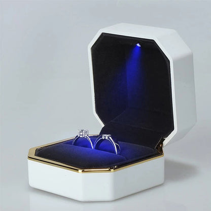 LED Light Velvet Jewelry Ring/Necklace Pendant Box – Luxury Gift Display Case for Proposal, Engagement & Wedding