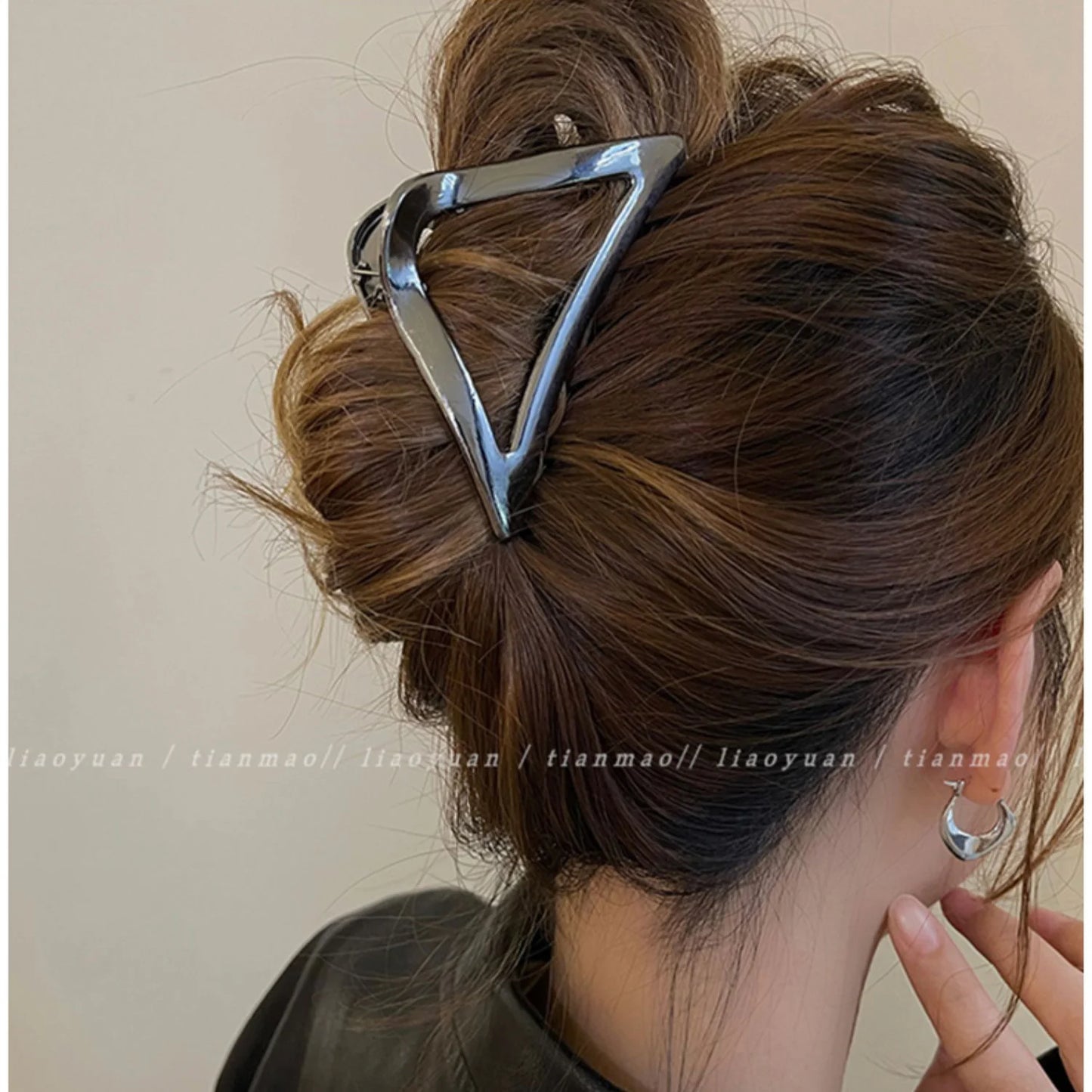 Fashion Geometric Metal Hair Claw Clips, Large Hair Catch Clip ,Headband, Hairpin, Hair Accessories For women and girls