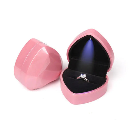 LED Light Velvet Jewelry Ring/Necklace Pendant Box – Luxury Gift Display Case for Proposal, Engagement & Wedding