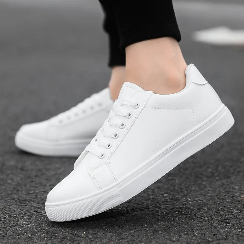 Hot Men’s Fashion Sneakers – Stylish Leather Flat Shoes for Everyday Comfort, White & Black Non-Slip Vulcanized Design - Gift for Him